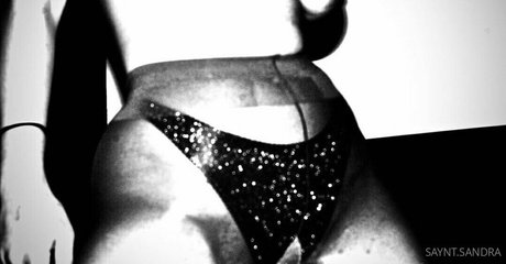 sx97777 adult model photo