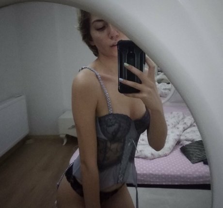 Busra cabuk sexy star galleries