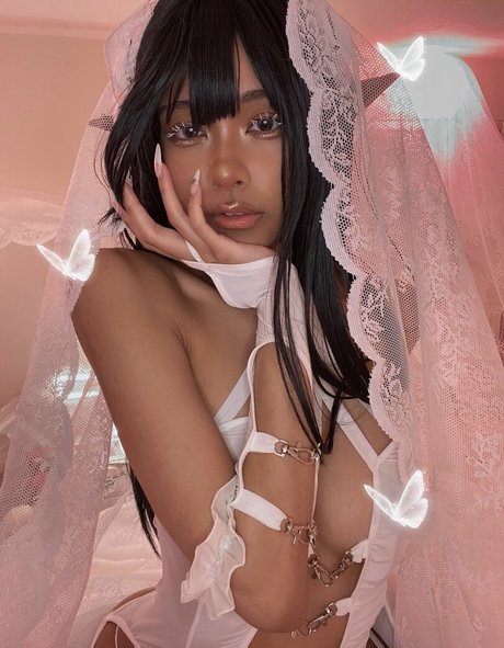 Reina Delic model sex galleries