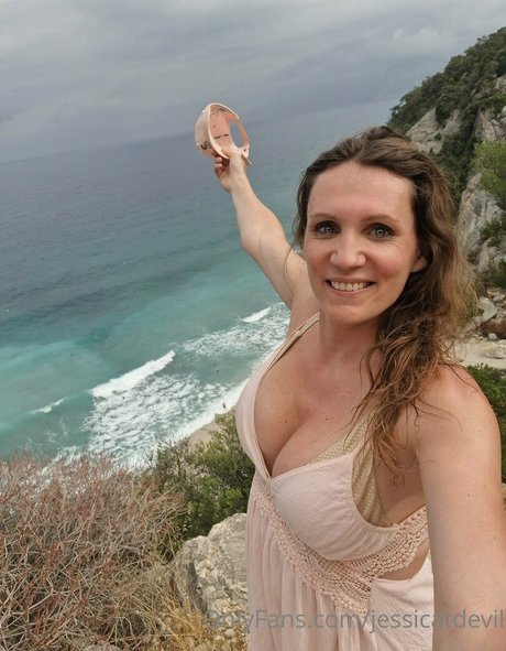 jessicatdevil model img