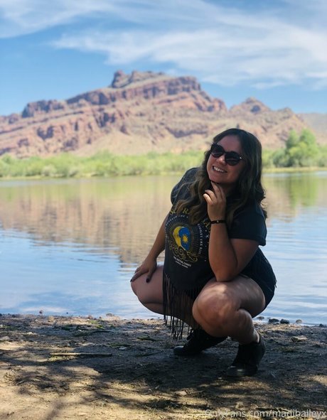 madibaileyx star naked photo