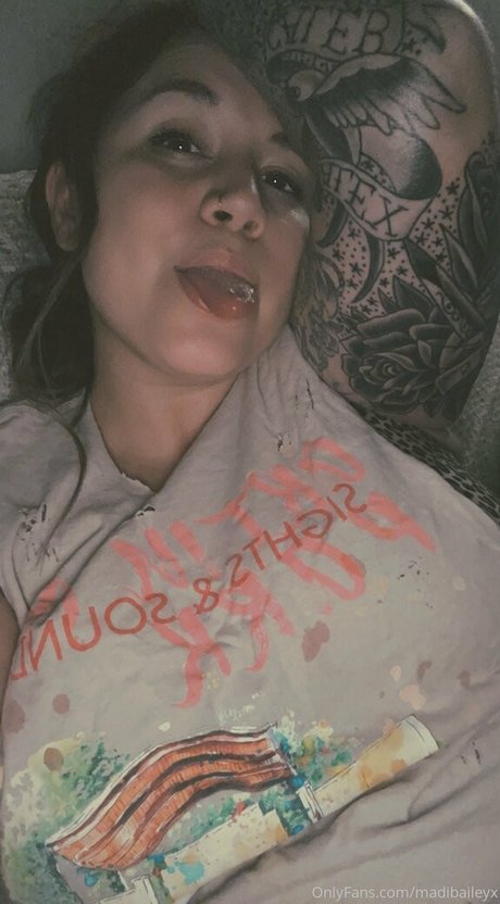 madibaileyx porn star img
