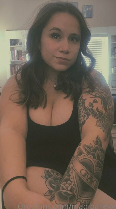 madibaileyx Profile pic