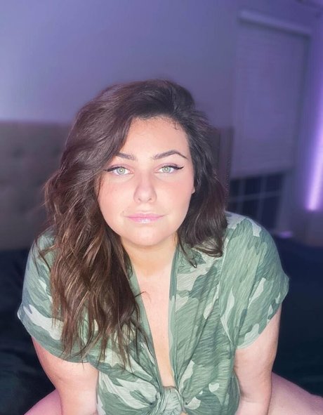 realmollysplace pornstar hd image