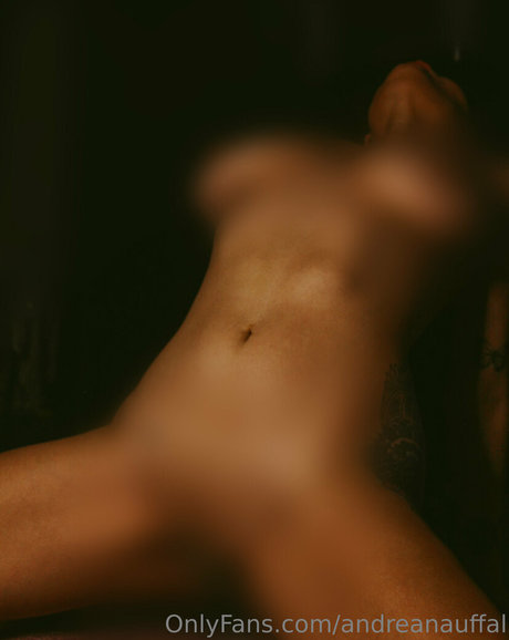 andreanauffal nude model pics
