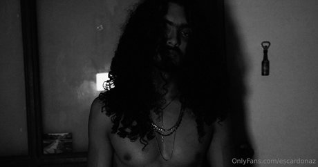 escardonaz perfect star pictures