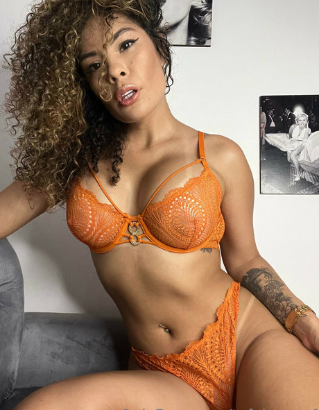 Rachell More star sexy galleries