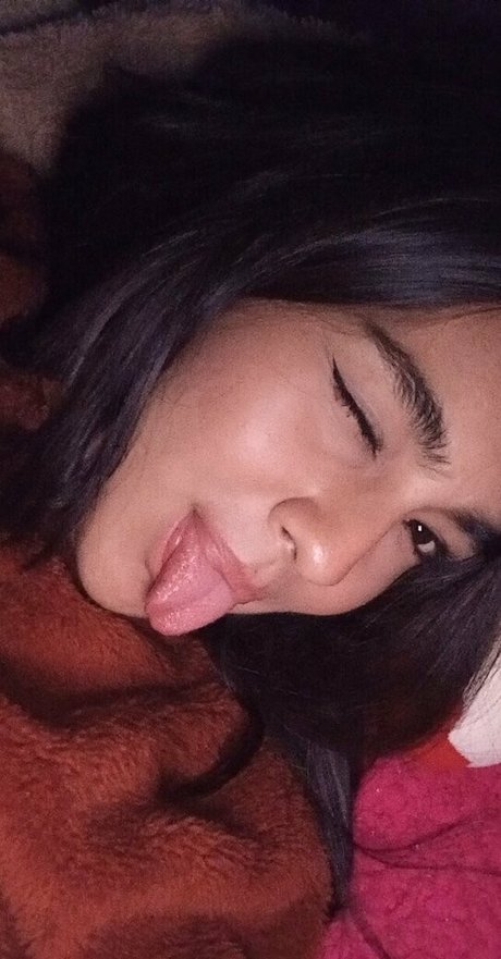 littlefamr model exclusive image