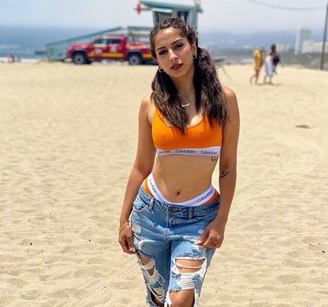 Simmi Singh star xxx img