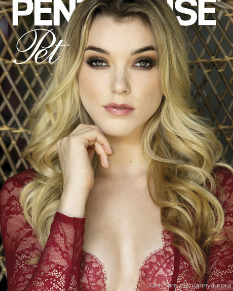 annyaurora model top images