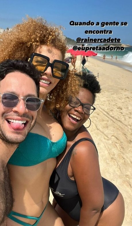 Vanessa Da Mata star free photo