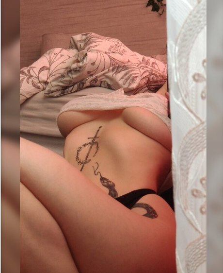 Kit Lilith sex star pictures