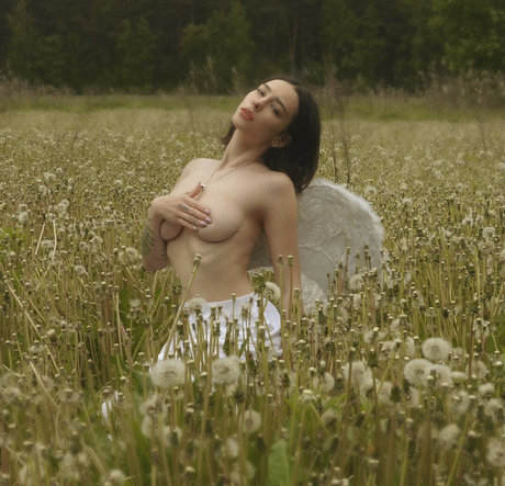 Kit Lilith pornstar naked pictures