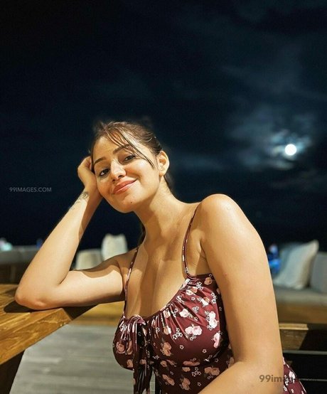 Simran Kaur Hundal pornstar hot img