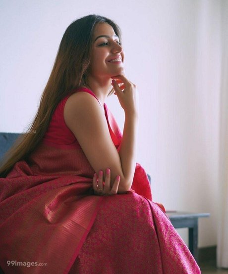 Simran Kaur Hundal pornstar nice img