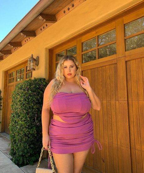 Lo Sangstaaa star pornographic pic