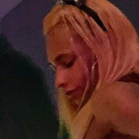 cigarettesandstarbucks adult model archive