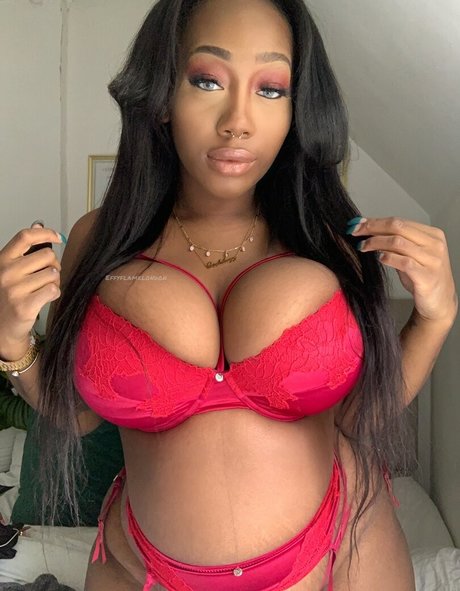 effyflamelondon beautiful star photo