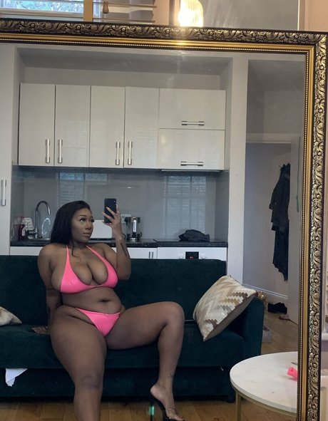 effyflamelondon free star image