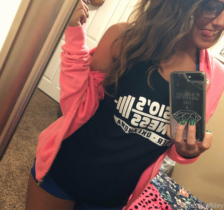 jessie2020 naked actress gallery