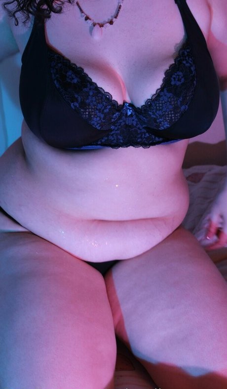 aphroditetummy pornstar nice photo