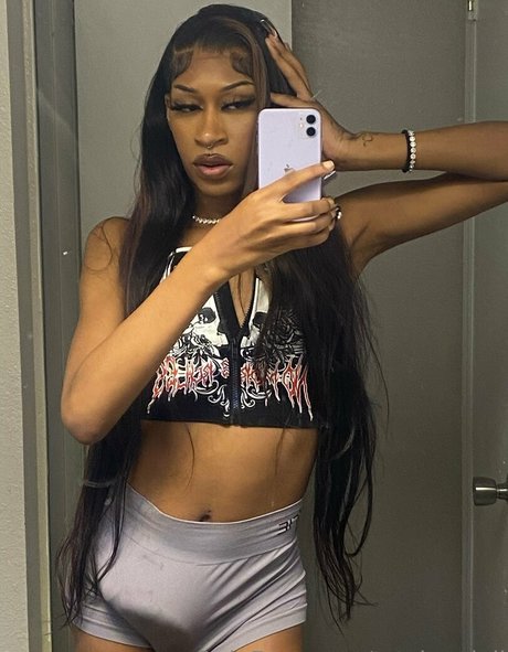 tstxkyodoll erotic model archive