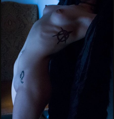 Peyton Rhodes sex star img