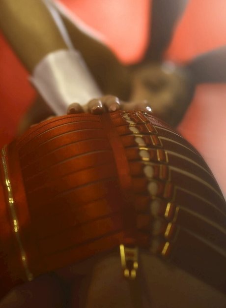 Margaux Laurens star art photos