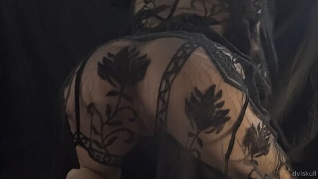 dvlskull hd actress pic