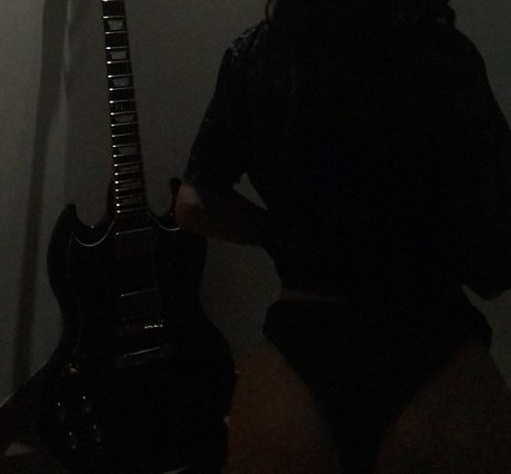 dvlskull pornstar hd image