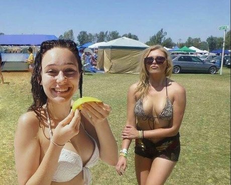 Eliza Taylor adult model picture