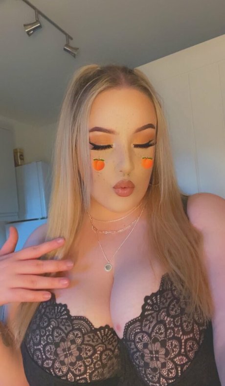 Emily Gillick porn star image