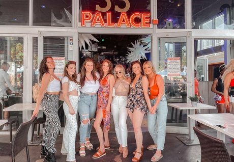 Emma Greenshields model beautiful img