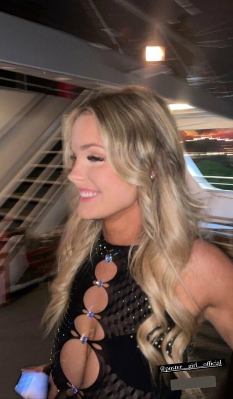 Emma Greenshields art model gallery