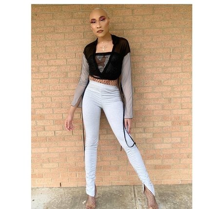 darirose model perfect img