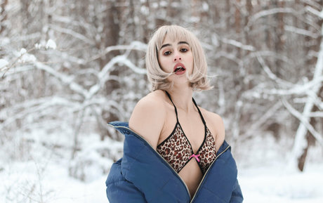 blairexplicit naked actress galleries