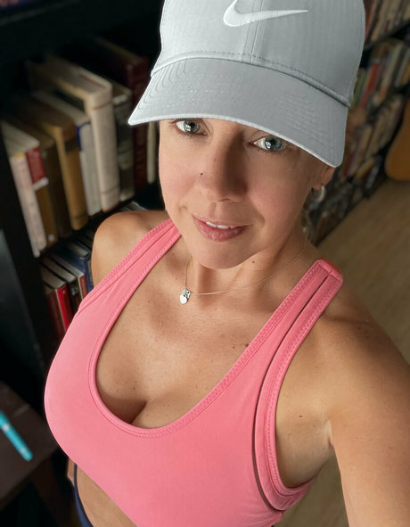 ellelyon exclusive perfect star gallery