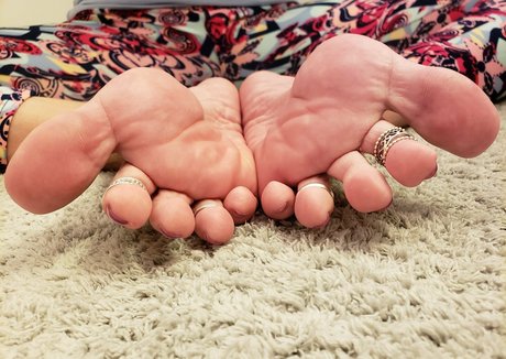 karakinky pornstar pretty images