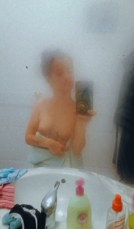 irinarivas erotic actress img