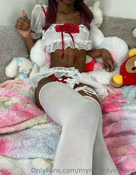 mymelodyirl free high quality model galleries