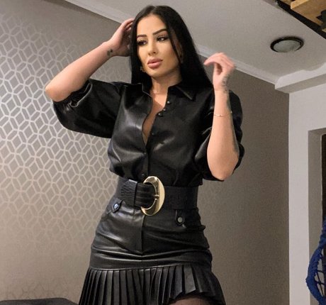 monicasuarez high quality actress image