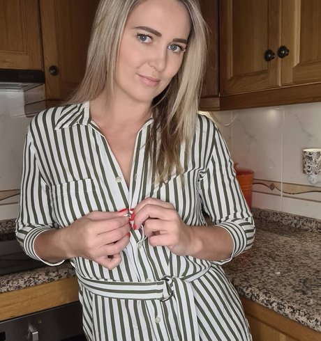 Ashley Campbell pornstar erotic pictures