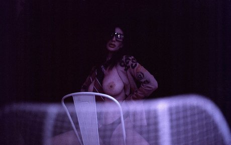 Shay Laren pretty pornstar galleries