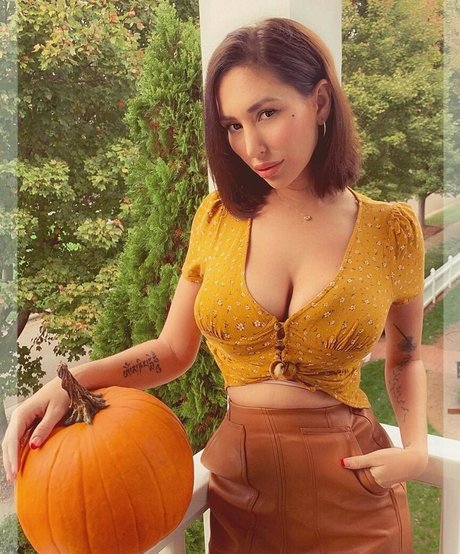 Shay Laren free model img