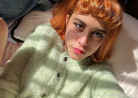 littlebunnygrl star naked pics