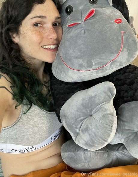 eeveebeevip sex pornstar photos