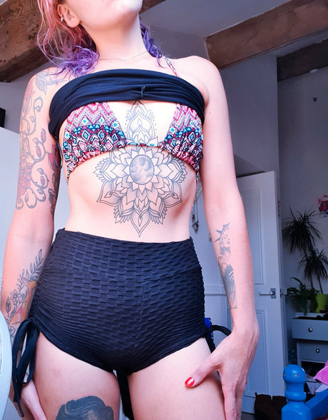 ivy rayefree exclusive actress pics