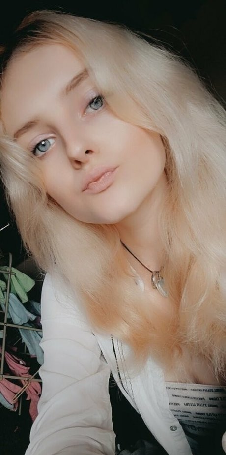 purplemiss naked pornstar images