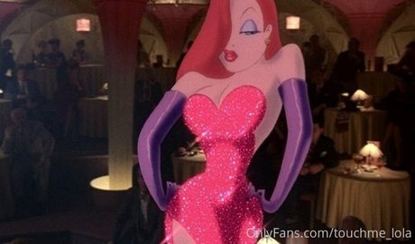 touchme lola Profile pic