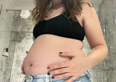 masked siren model xxx photo